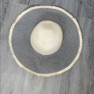 beach hat